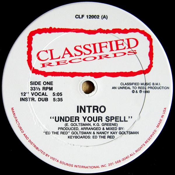 Intro (4) - Under Your Spell